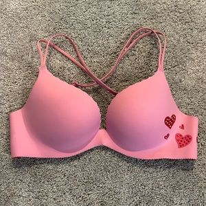 Victorias Secret Seamless Angels Bra Special Edition Valentines Day